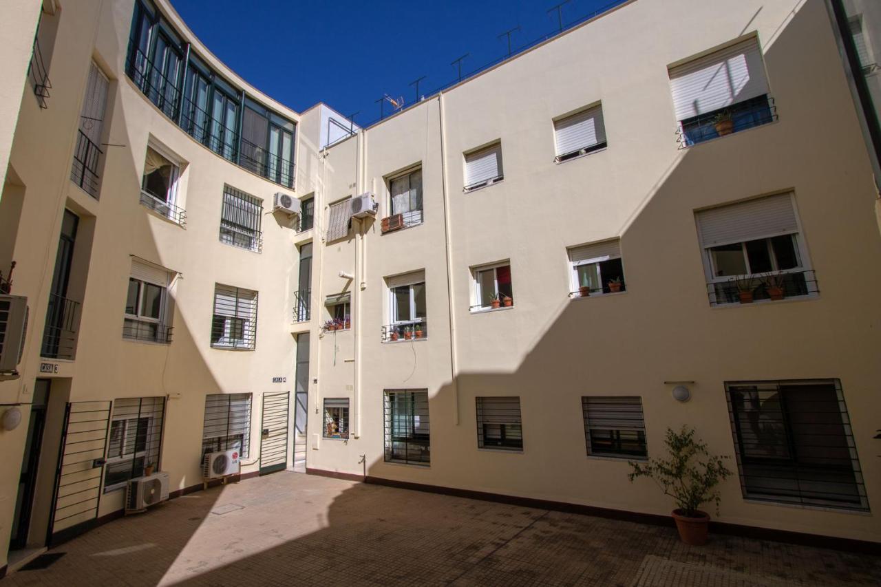 Colours Apartment And Garage Historical Center 4 Pax セビリア エクステリア 写真